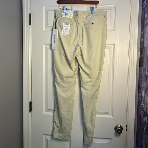 Calvin Klein slim fit khaki slacks size 34W x 32L - Picture 2 of 4